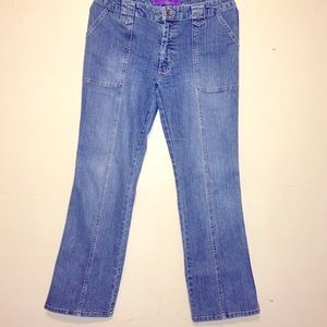 Jypsi Button up Back of Leg 90’s Style Jeans